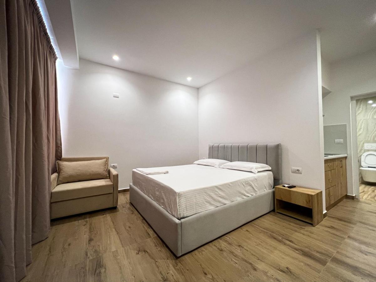 Klea B Apartments Саранда Екстер'єр фото